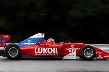 Afanasiev zet de toon op Oschersleben