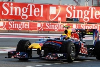 Webber snelste in eerste training Singapore