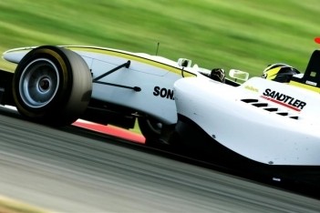 Melker en Hylkema beginnen aan GP3-test in Estoril
