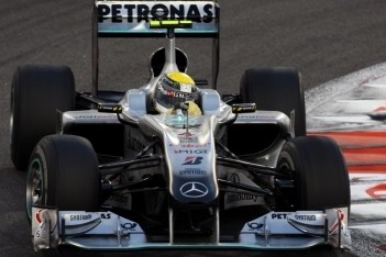 Rosberg erg blij met vierde plek in Abu Dhabi