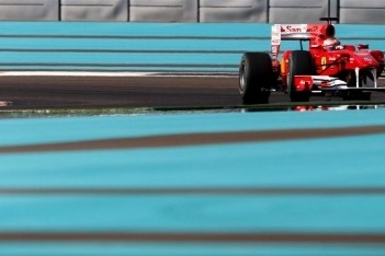 Ferrari gaat over tot de orde van de dag
