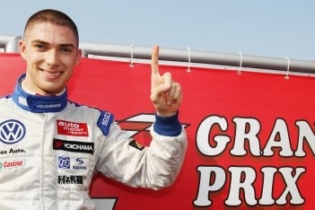 Mortara slaat eerste slag in straten Macau