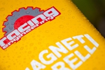 Racing Engineering laat drie coureurs testen