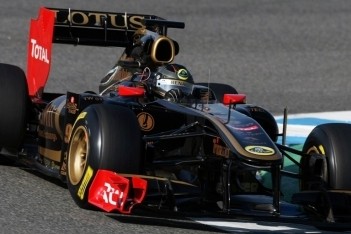 Heidfeld snelste op eerste dag voor Renault