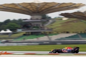 Webber ook snelste in tweede training Maleisië