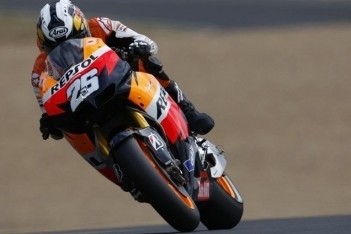 Woedende Pedrosa na crash: "Lekker dan!"