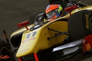 Grosjean wint tweede race op verraderlijke Ring