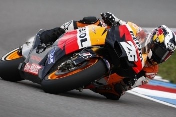 Pedrosa ook in warm-up vooraan