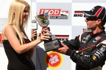 Power leidt drievoudige Penske-zege in Sonoma