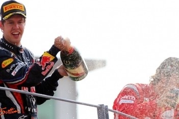 Vettel koerst naar schijnbaar simpele zege in Monza