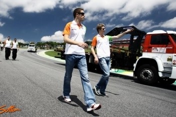 Force India neemt Di Resta en Hülkenberg