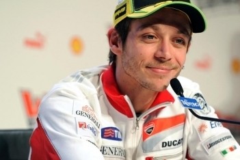 Rossi: "We moeten het stap voor stap doen"