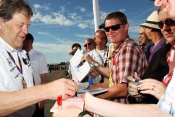 Haug tempert verwachtingen voor presentatie