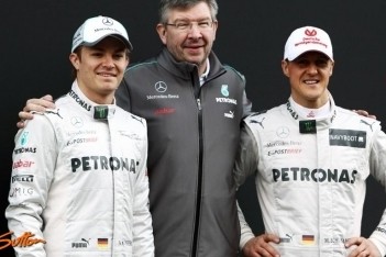 Brawn: "Mercedes op jacht naar prestaties"