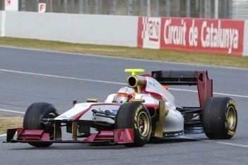 Karthikeyan goedgeluimd na shakedown F112