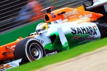 Di Resta nipt naar laatste puntje in Albert Park