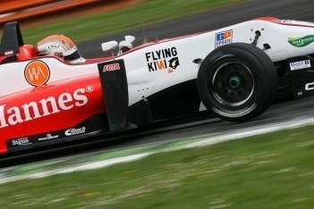 Van Asseldonk naar vierde en vijfde plek op Monza