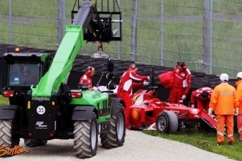 Alonso van de baan tijdens laatste testdag