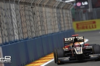 Calado pakt pole in Valencia, Van der Garde P5