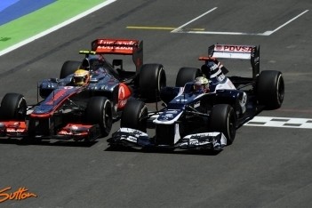 Maldonado en Vergne bestraft na incidenten Valencia