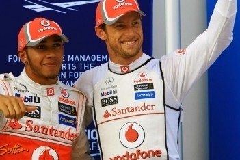 Button adviseert Hamilton: "Blijf bij McLaren"