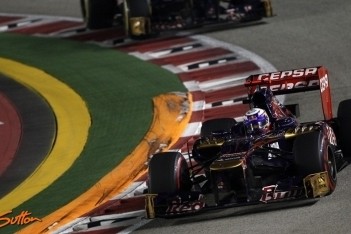 Punten voor Ricciardo, Vergne valt uit