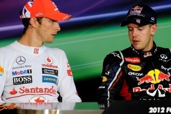 Button en Vettel vrijuit na safety car-incident
