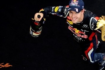 Vettel grijpt de macht met zege in Zuid-Korea
