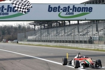 Marciello wint eerste race op circuit van Monza
