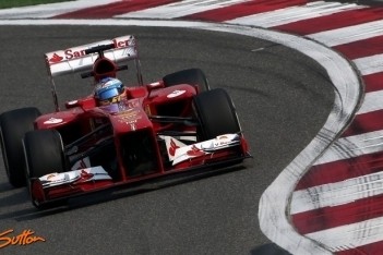 Alonso snelste in laatste training Shanghai