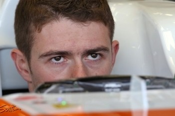 Auto Di Resta blijkt te licht bij technisch keuring