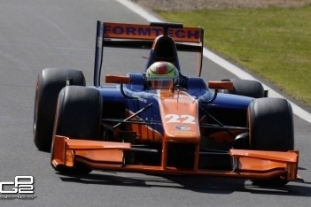 Frijns ziet finish niet in sprintrace Silverstone
