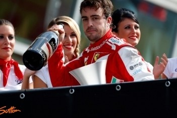 Alonso: "We blijven voor het kampioenschap gaan"