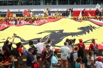 Geruchten over Raikkonen-Ferrari zwellen aan
