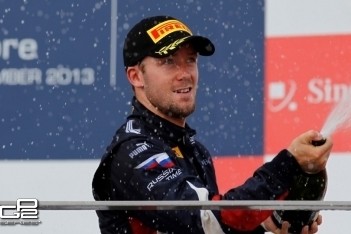 Bird nadert Leimer met overwinning in sprintrace