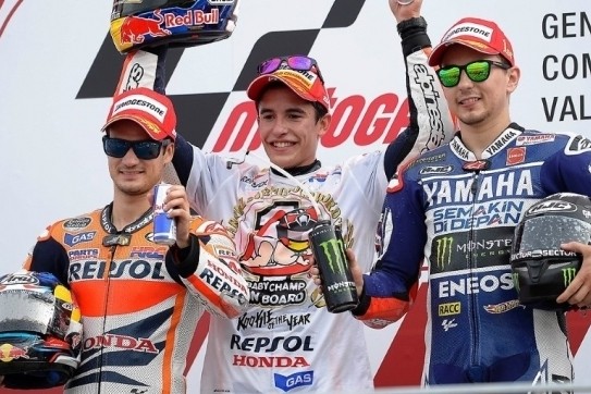 Marquez jongste wereldkampioen ooit in MotoGP