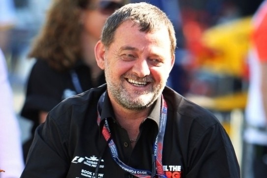 Stoddart: "Ricciardo krijgt geen gelijke behandeling"