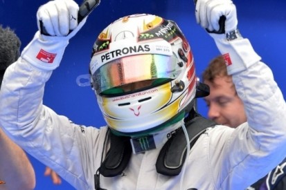 Hamilton: “Ik kon de baan, de bochten en Alonso niet zien”