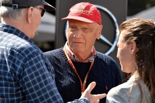 Lauda zegt sorry tegen Ferrari: "Had dit niet moeten zeggen"