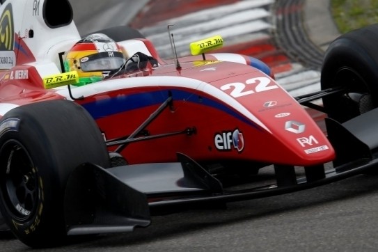 Merhi blij met kans bij Caterham: "Wat een jaar is dit"