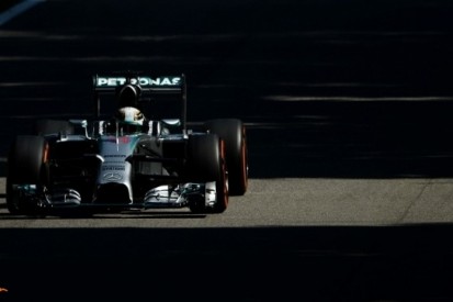 Hamilton snelste in afsluitende training, Rosberg in de problemen