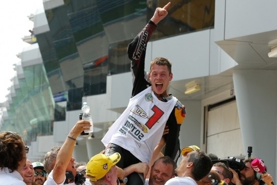 Rabat rondt kampioenschap af en blijft in Moto2