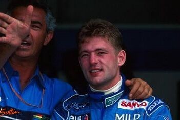 Verstappen sr. blikt terug op debuut: "Race om nooit te vergeten"