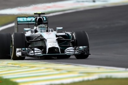 Rosberg houdt Hamilton ook in derde training achter zich