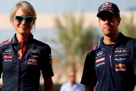 Officieel: Vettel rijdt vanaf volgend jaar voor Ferrari
