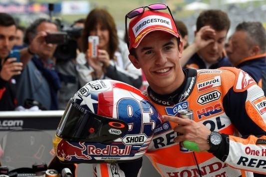 Superieure Marquez voltooit hattrick in Austin