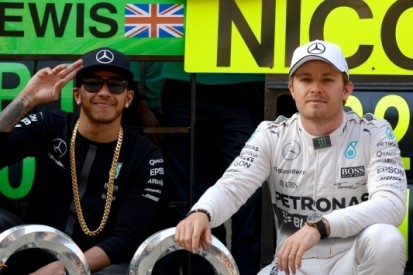Wolff: "Geen spanningen meer tussen Hamilton en Rosberg"
