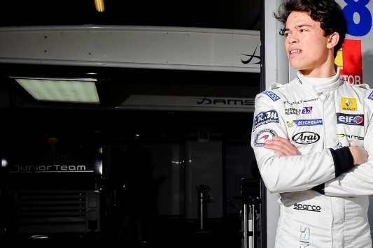 De Vries: "Doel is om in 2017 voor McLaren te rijden"
