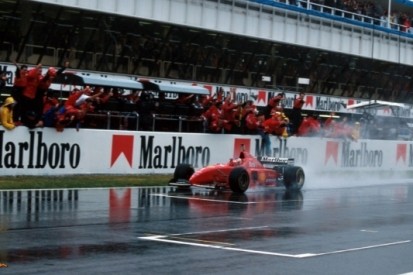Oude herinneringen: Schumacher ontpopt zich tot regenkoning