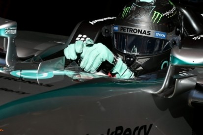 Rosberg topt laatste training in Spanje, Verstappen achtste